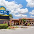 Days Inn and Suites Orlando/UCF