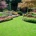 How can you choose to work with the best landscaping company for your landscaping project?