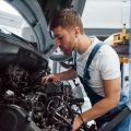 Major Signs of Engine Problem in a Luxury Car